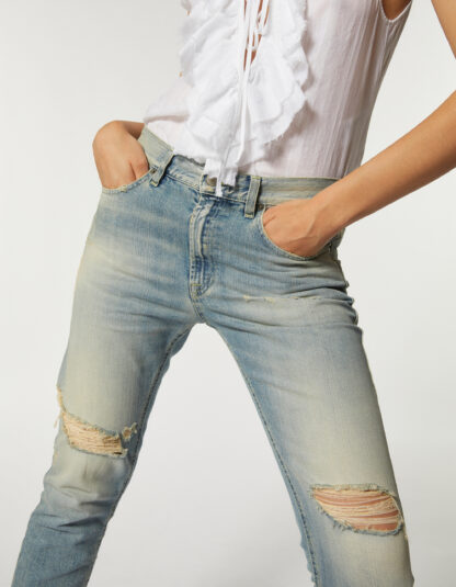 Dondup - jasne jeansy z dopasowaną nogawką