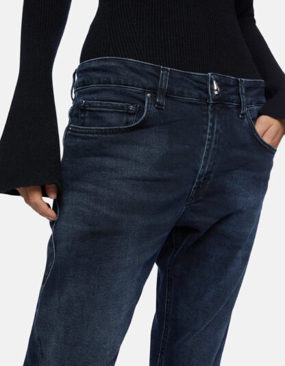 Dondup - ciemno niebieskie luźne jeansy