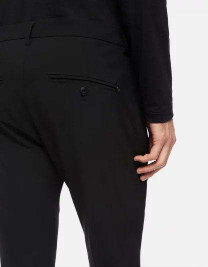 Dondup - męskie spodnie o dopasowanym kroju